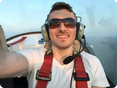 Flying airplane